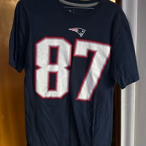 NEW ENGLAND PATRIOTS ROB GRONKOWSKI TSHIRT JERSEY - SIZE SMALL